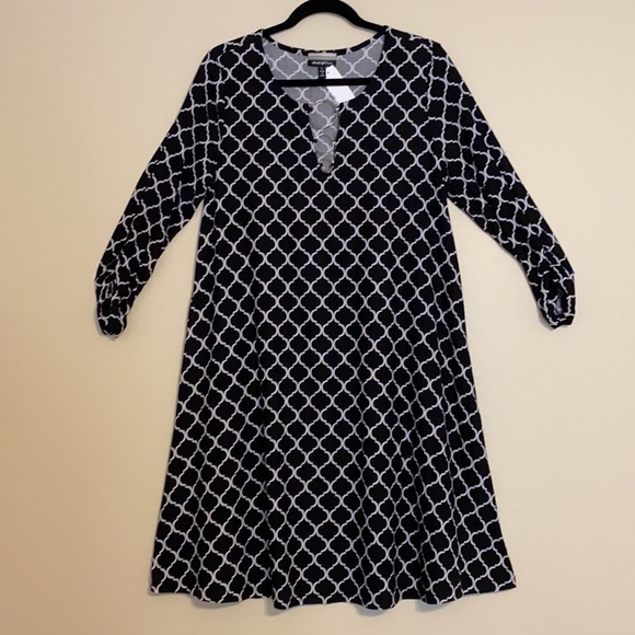 Allison Brittney Geometric Print Dress - Picture 4 of 10